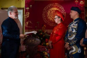 The wisdom speech from the groom's dad during Vietnamese tea ceremony